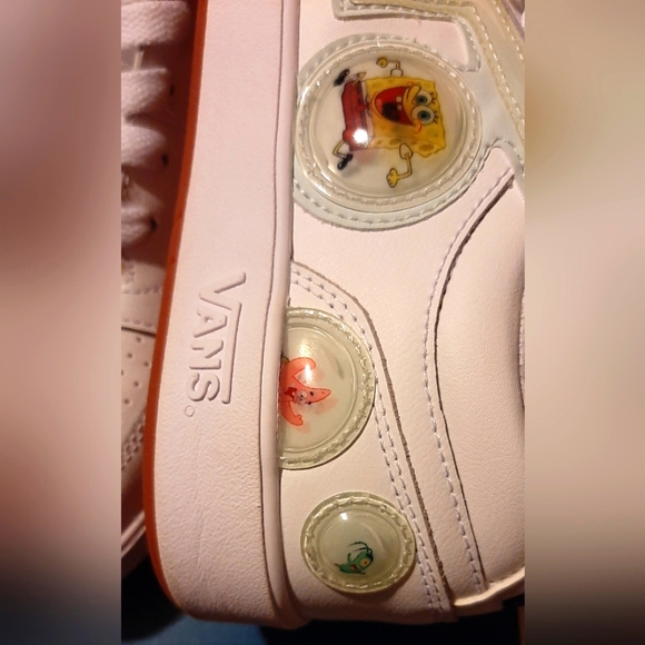 Vans X SpongeBob ComfyCush Lowland - Picture 11 of 16